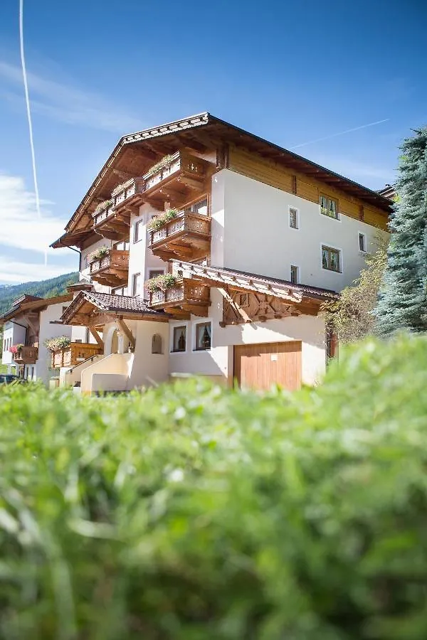 Tonis Ferienheim Apartman Sölden
