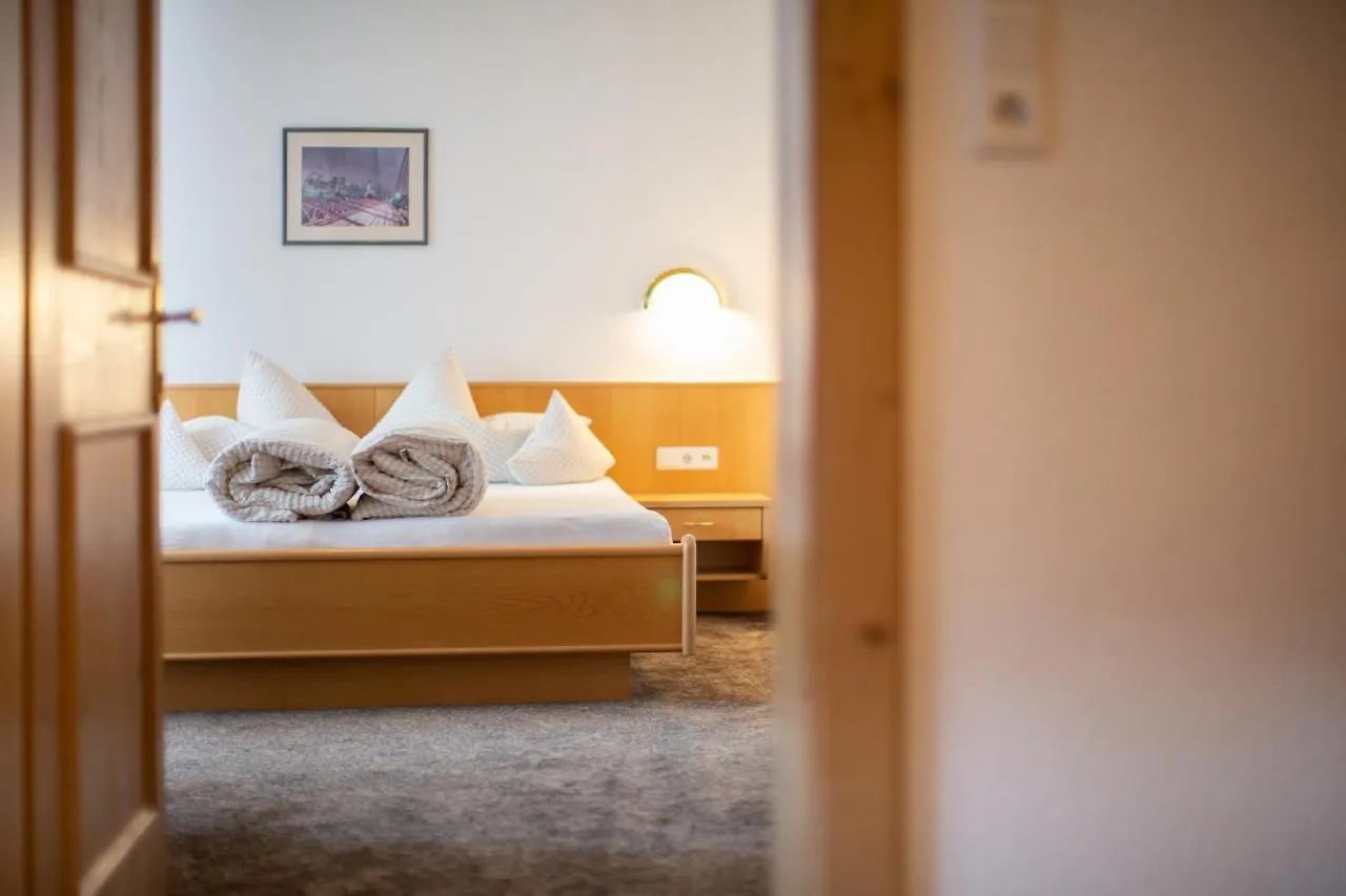 Tonis Ferienheim Apartman Sölden